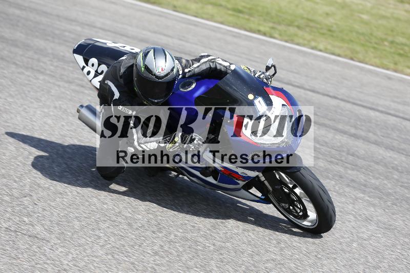 Archiv-2025/09 22.04.2025 Cornu Master School ADR/rot-rouge/0